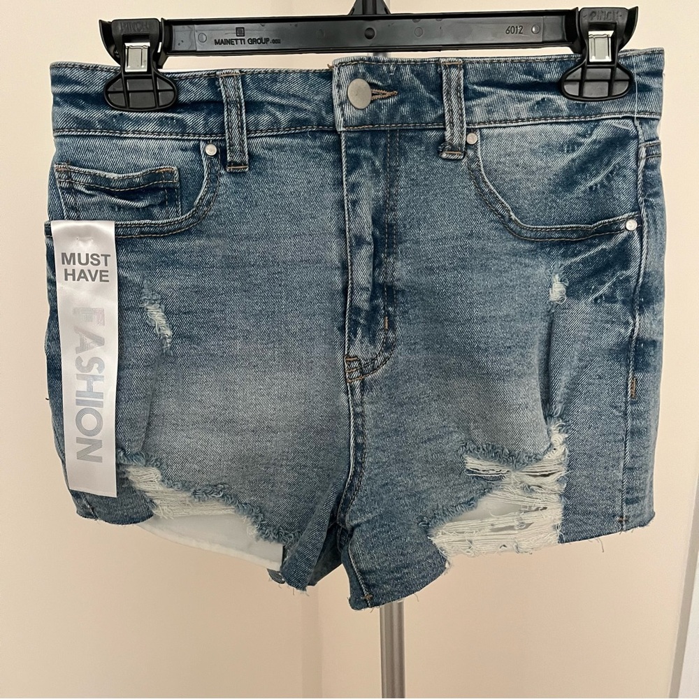 High Waisted Jean Shorts Size: 5/27